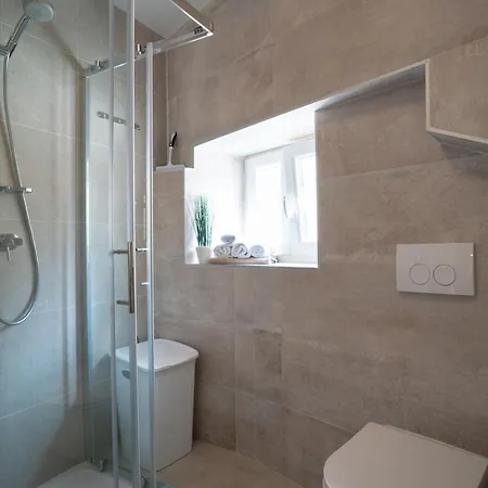 Lassy By Irundo * Rovigno