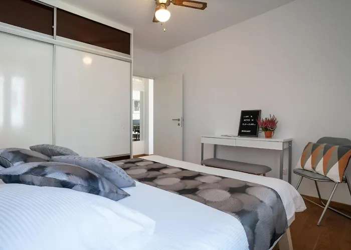 아파트 Lassy By Irundo 로비니